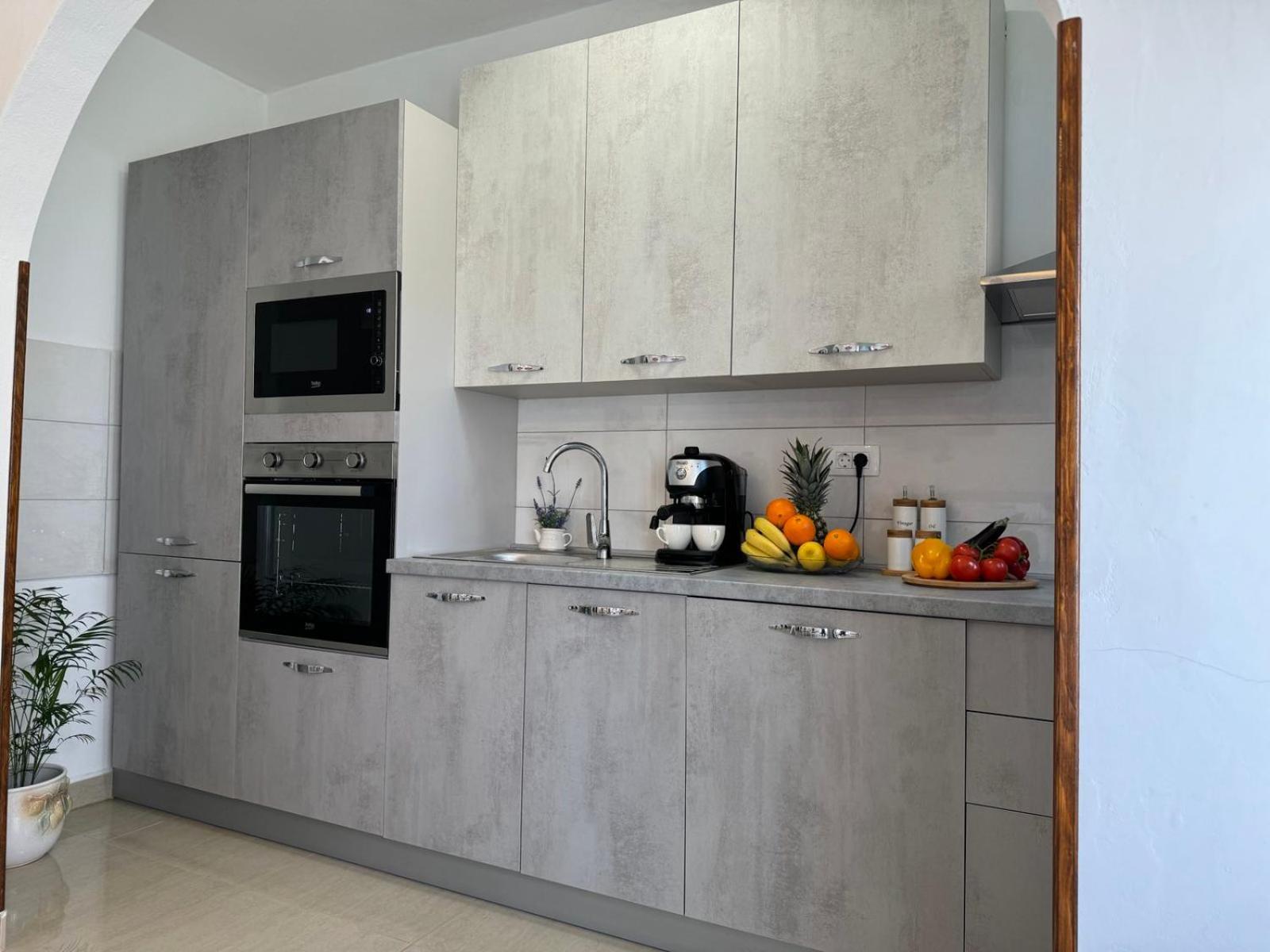 House Nada Apartman Muntić Екстериор снимка